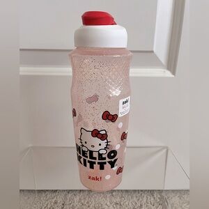 Zak hello kitty water bottle